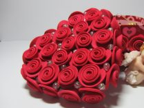 Regalo romántico con rosas Goma Eva